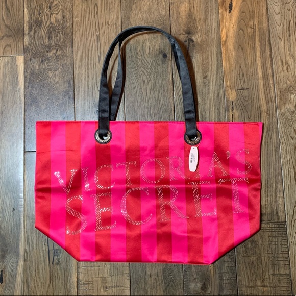 Victoria's Secret Handbags - Victoria’s Secret Tote Victoria's Secret Handbags - Victoria’s Secret Tote